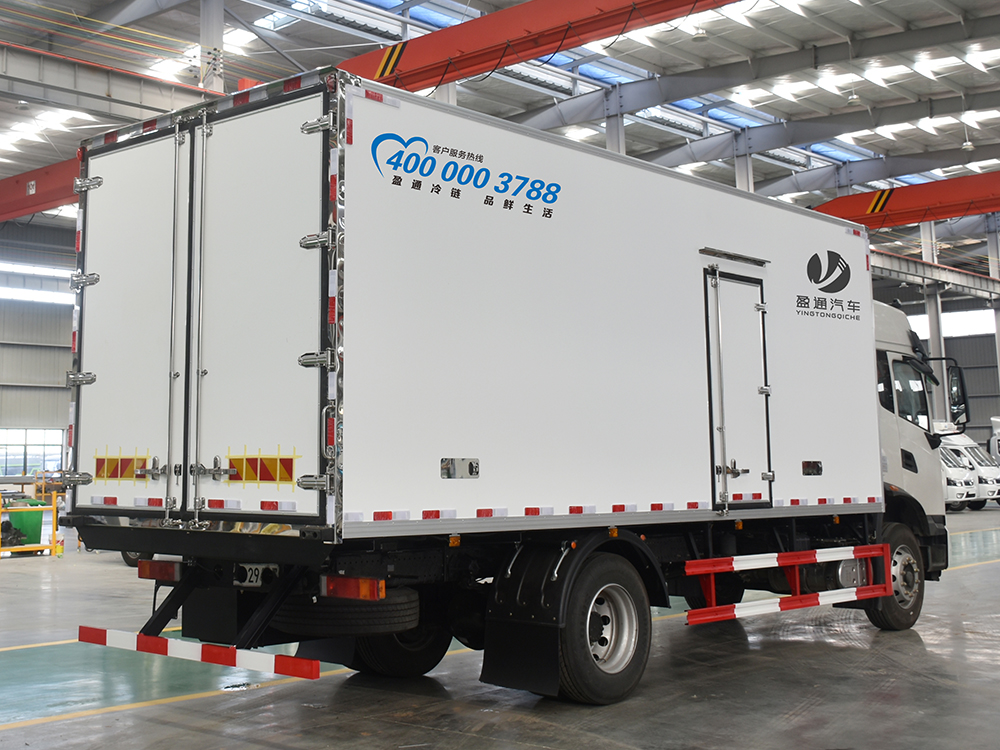 東風(fēng)天錦冷藏車