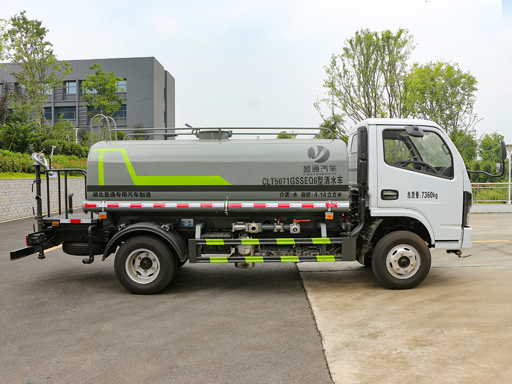 東風(fēng)福瑞卡 5 方灑水車(chē)