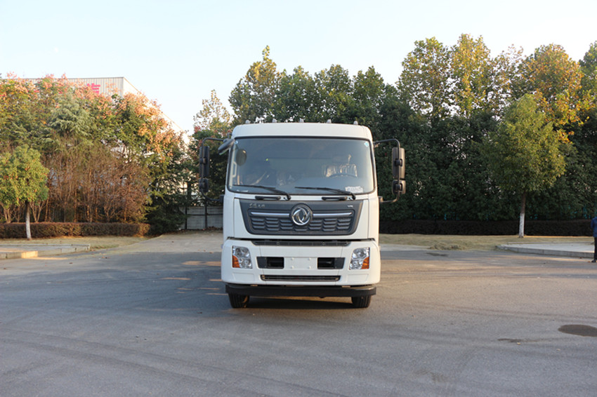 東風天錦80米霧炮車